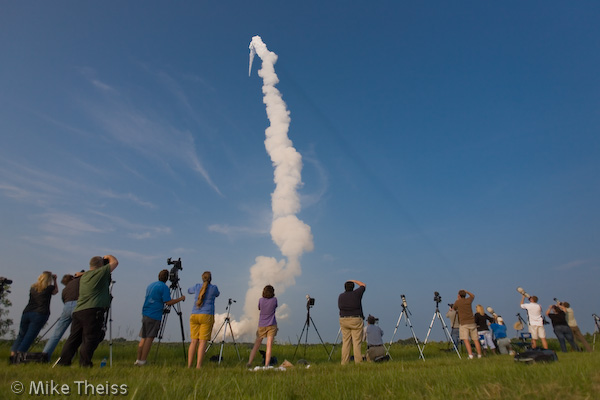 space shuttle launch. 2010 Space Shuttle lift off,